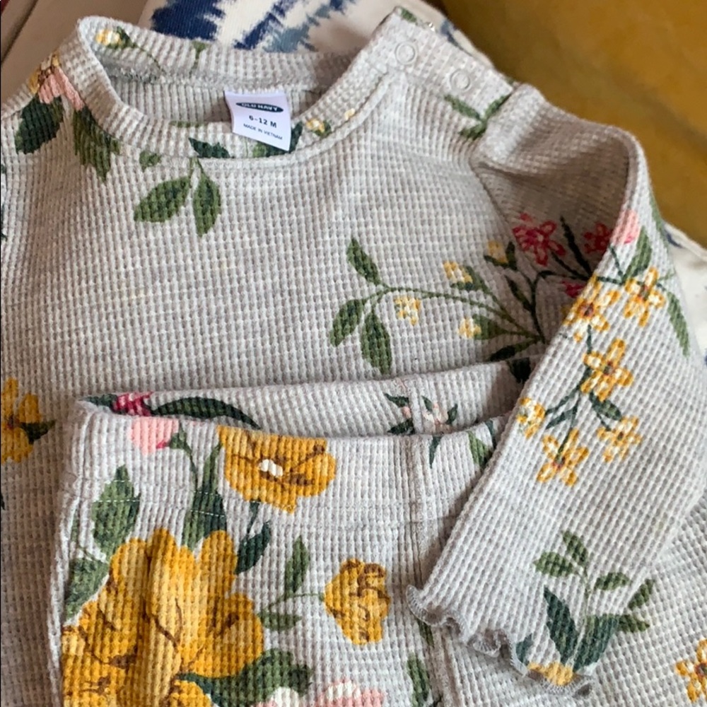 Baby floral thermal shirt and top set 6-12m